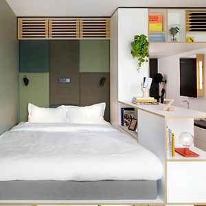 Habitación con Cama King
